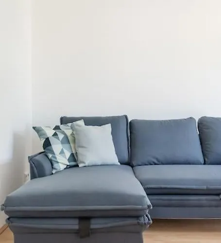 Gruene Und Zentrale Ruhelage Im Neubau Mit Balkon *